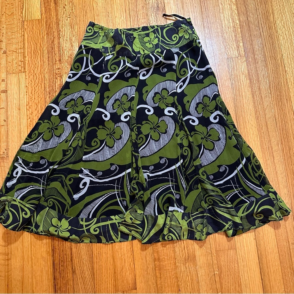Phase Eight Silk Green women’s skirt Size 10 (#2) - Picture 4 of 9